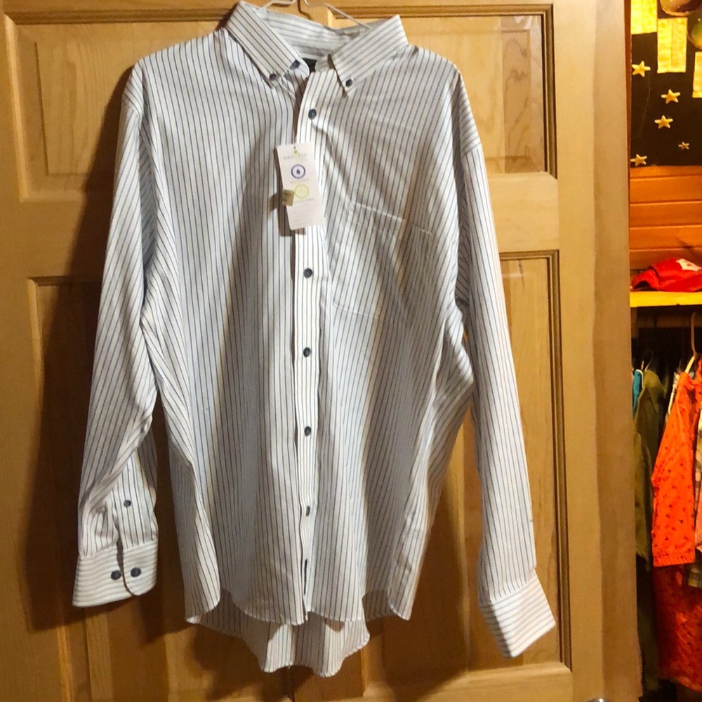 Cabelas dress shirt